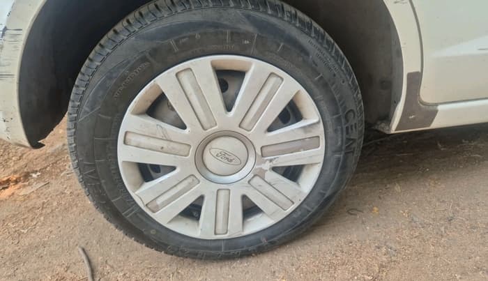 2012 Ford Figo EXI 1.4 DIESEL, Diesel, Manual, 1,25,886 km, tyre