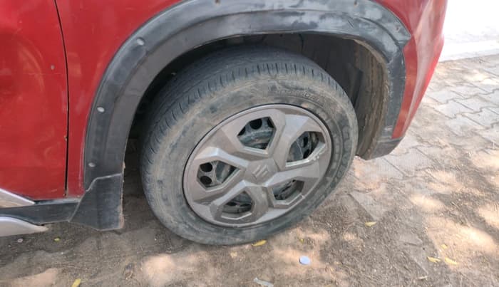 2017 Maruti Vitara Brezza VDI, Diesel, Manual, 89,580 km, tyre