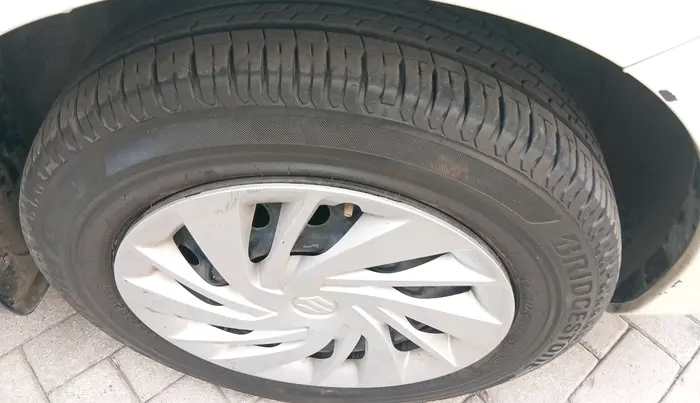 2022 Maruti Ertiga VXI CNG, CNG, Manual, 59,787 km, tyre