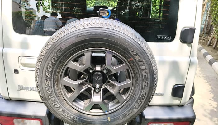 2025 Maruti JIMNY ALPHA ALL GRIP PRO MT, Petrol, Manual, 8,075 km, tyre
