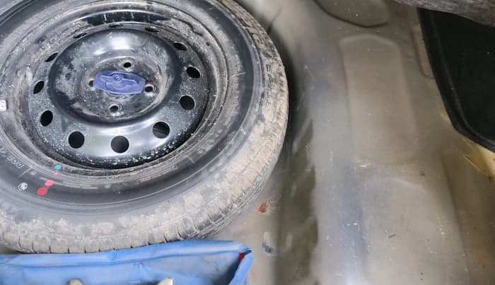 2019 Maruti Dzire VXI, Petrol, Manual, 59,264 km, tyre