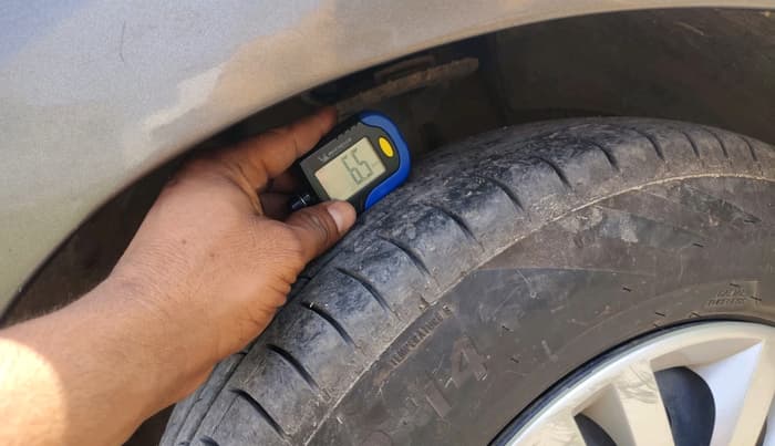 2019 Maruti Dzire VXI, Petrol, Manual, 59,264 km, tyre
