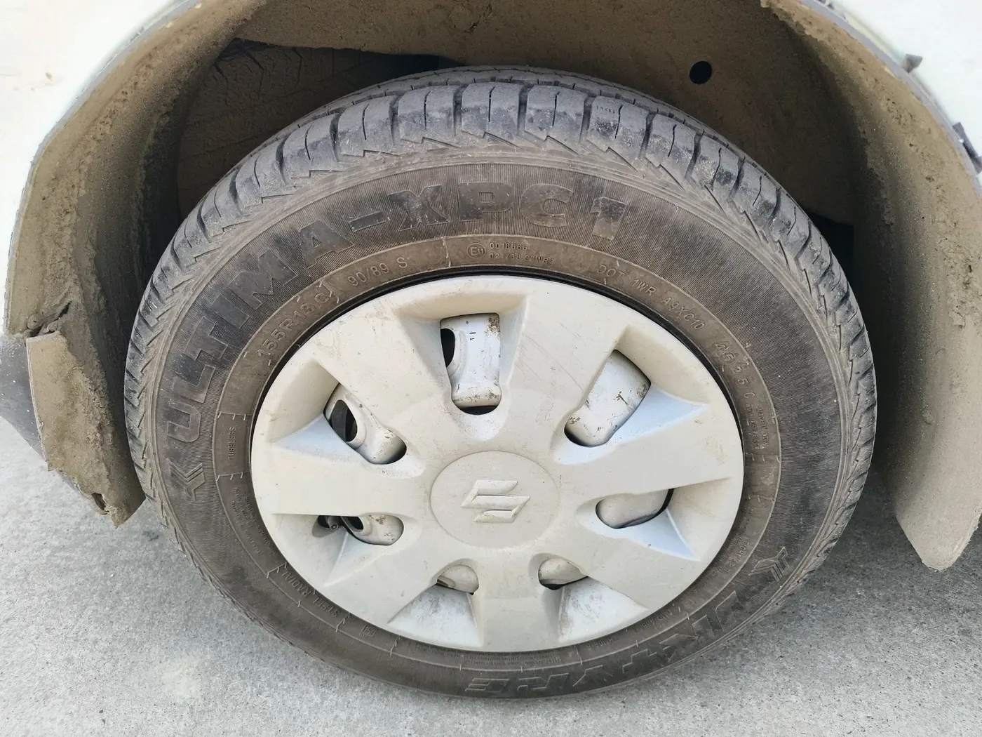 2020 Maruti Eeco 5 STR WITH A/C+HTR, CNG, Manual, 1,68,263 km, tyre