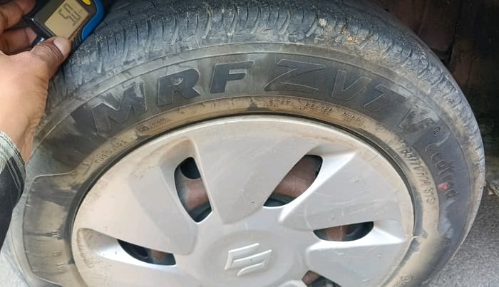 2015 Maruti Celerio VXI, Petrol, Manual, 1,07,139 km, tyre