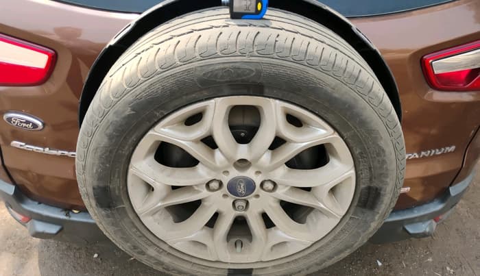 2016 Ford Ecosport TITANIUM+ 1.5L DIESEL, Diesel, Manual, 1,07,832 km, tyre