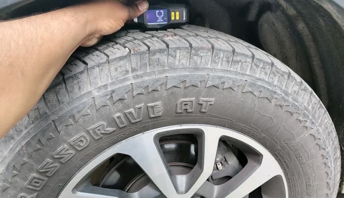 2023 Mahindra SCORPIO-N Z8 DIESEL MT 2WD 7 STR, Diesel, Manual, 14,663 km, tyre