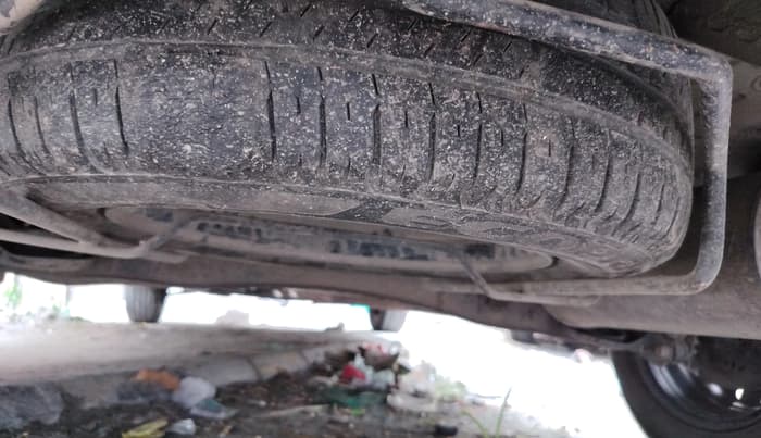2019 Maruti Ertiga VXI SHVS, Petrol, Manual, 35,649 km, tyre