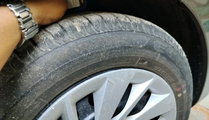 2019 Maruti Ertiga VXI SHVS, Petrol, Manual, 35,649 km, tyre