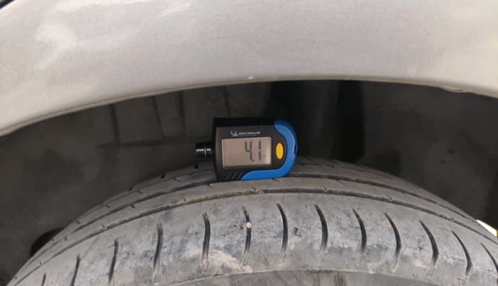 2022 Maruti Dzire VXI, Petrol, Manual, 85,601 km, tyre