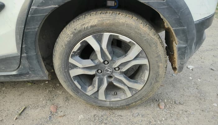 2017 Honda WR-V 1.5L I-DTEC VX MT, Diesel, Manual, 1,56,670 km, tyre