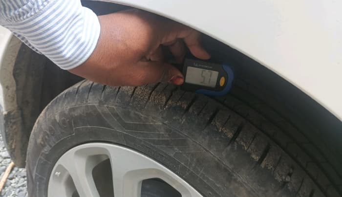 2025 Maruti Baleno  ZETA CNG 1.2L, CNG, Manual, 17,773 km, tyre