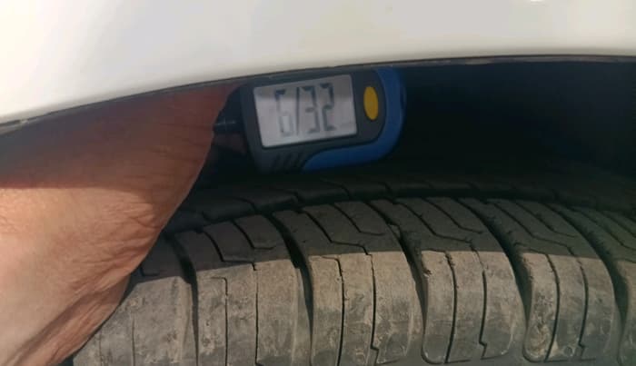 2014 Honda Mobilio 1.5L I-DTEC S, Diesel, Manual, 73,882 km, tyre