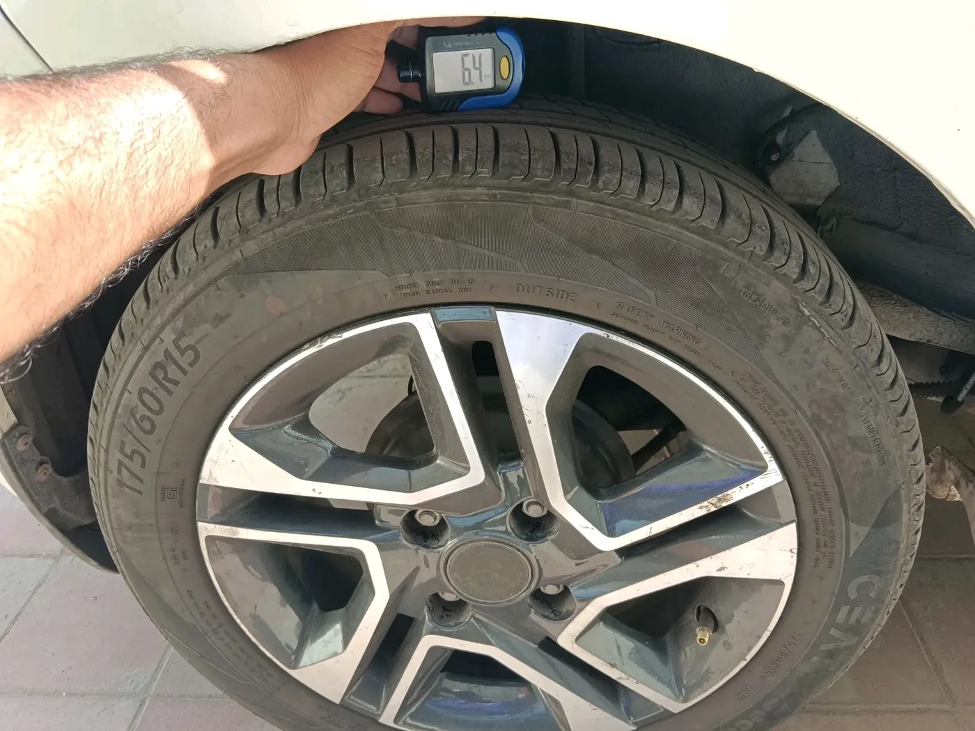 2021 Tata Tiago XZA PLUS PETROL, Petrol, Automatic, 59,874 km, tyre