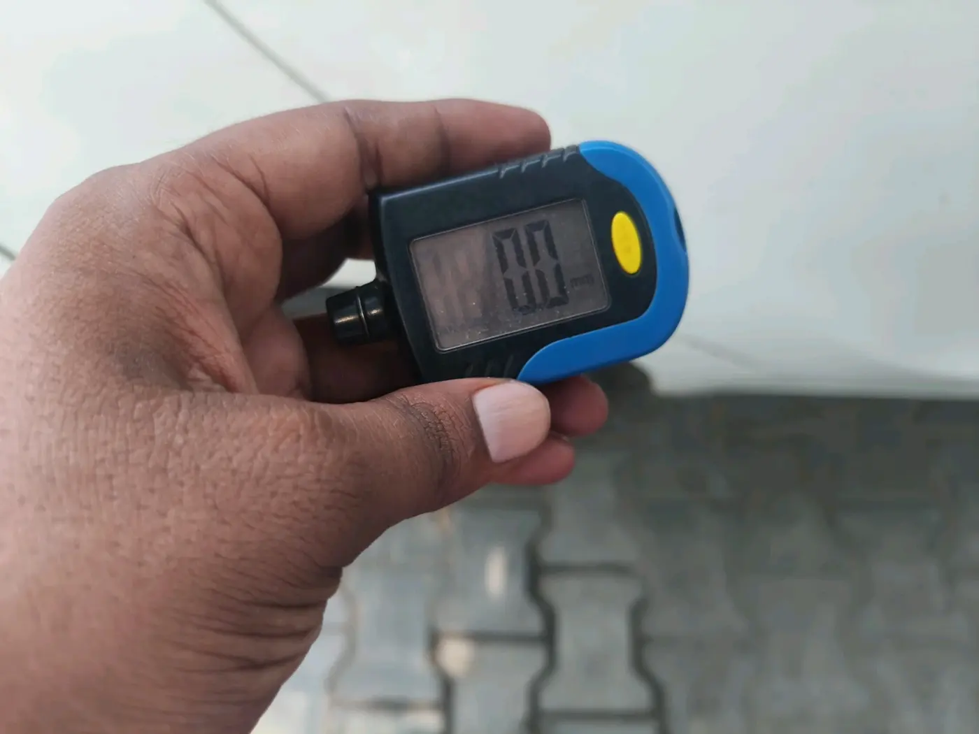 2017 Tata Tiago XZ DIESEL, Diesel, Manual, 2,83,797 km, tyre
