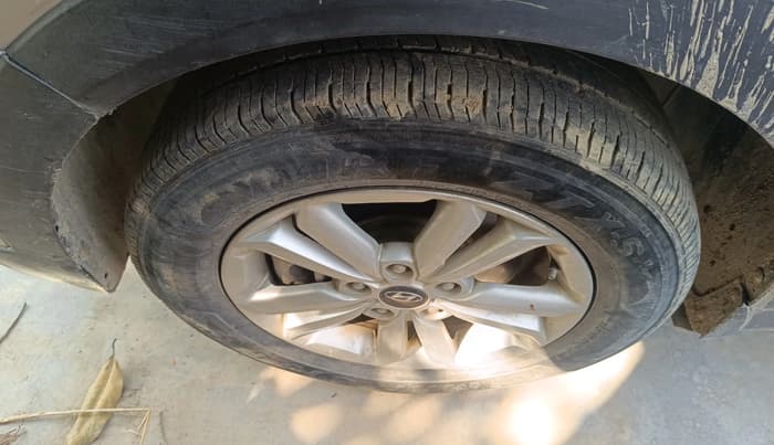 2018 Hyundai Creta SX PLUS 1.6 PETROL, Petrol, Manual, 81,614 km, tyre