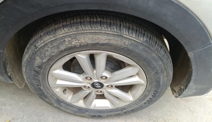 2018 Hyundai Creta SX PLUS 1.6 PETROL, Petrol, Manual, 81,614 km, tyre