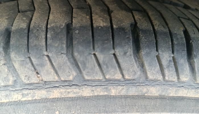 2018 Hyundai Creta SX PLUS 1.6 PETROL, Petrol, Manual, 81,614 km, tyre