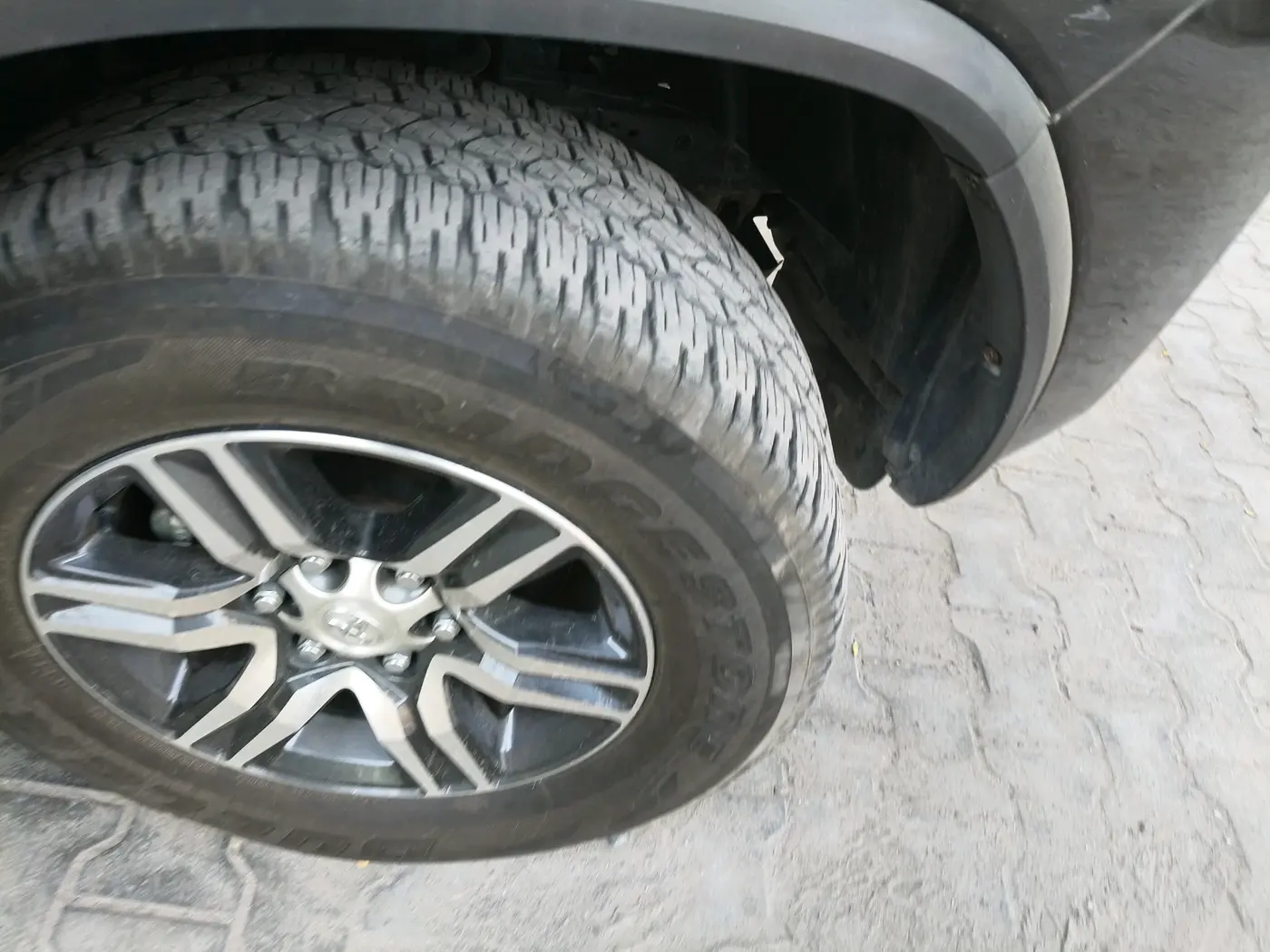 2024 Toyota Fortuner 4X2 MT 2.8 DIESEL, Diesel, Manual, 45,852 km, tyre