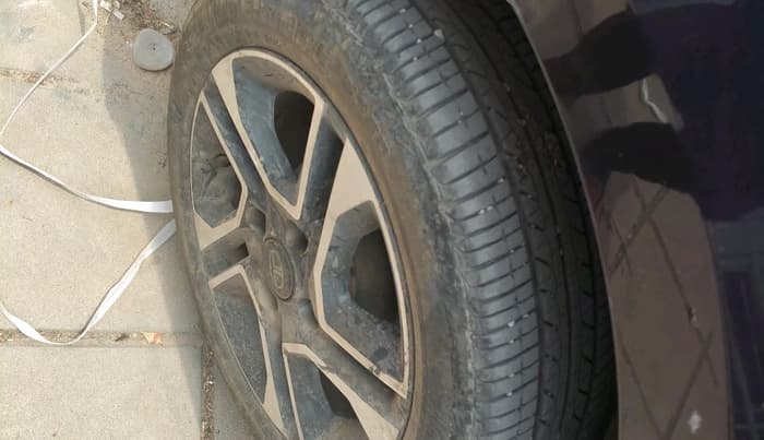 2023 Tata Tiago XZA PLUS PETROL, Petrol, Automatic, 13,087 km, tyre