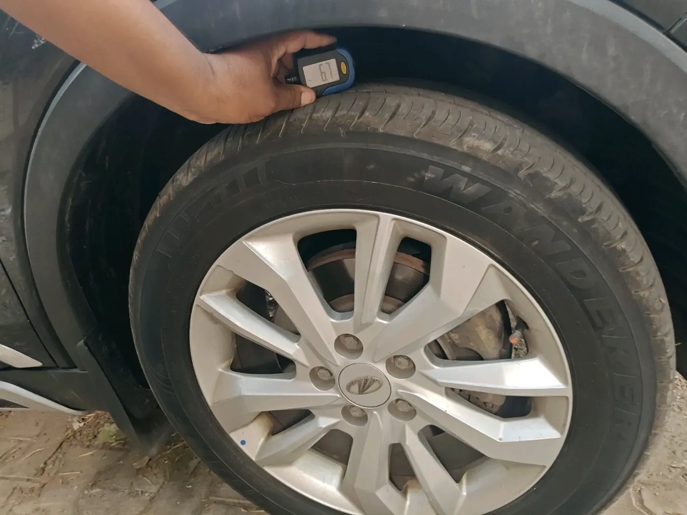 2019 Mahindra XUV300 W8 1.2 PETROL, Petrol, Manual, 59,535 km, tyre