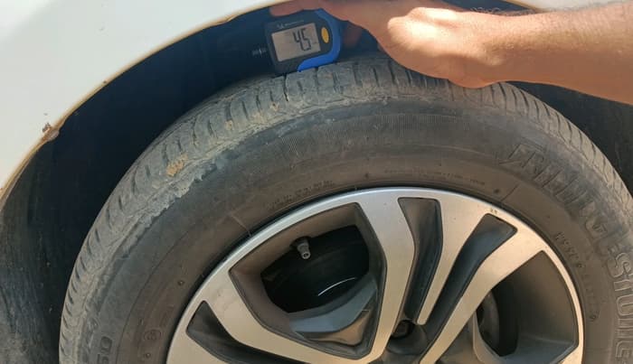 2024 Tata TIGOR XZ PLUS CNG, CNG, Manual, 33,169 km, tyre