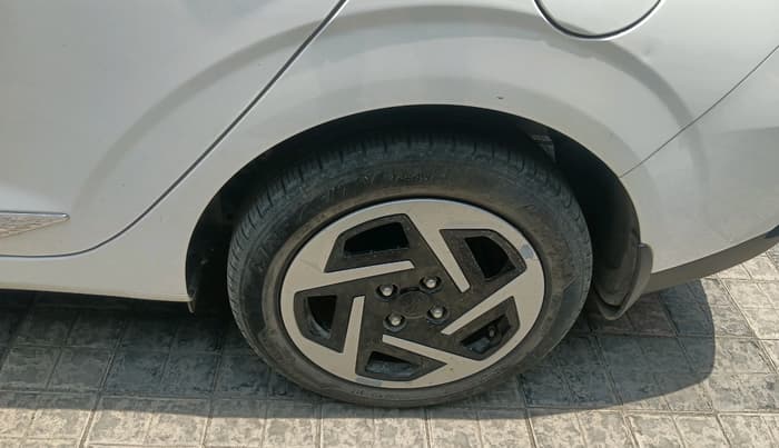 2023 Hyundai AURA S 1.2, Petrol, Manual, 14,151 km, tyre