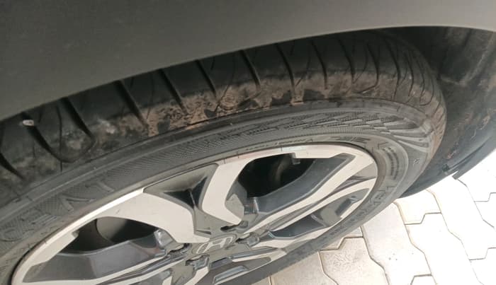 2019 Honda WR-V 1.2L I-VTEC VX MT, Petrol, Manual, 76,841 km, tyre