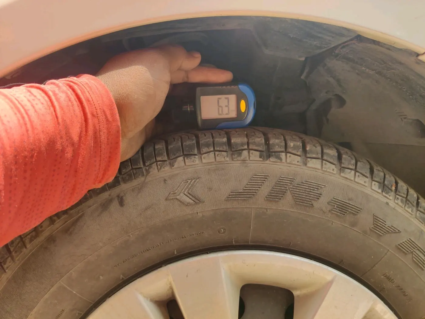 2013 Maruti Swift Dzire VXI, Petrol, Manual, 11,288 km, tyre