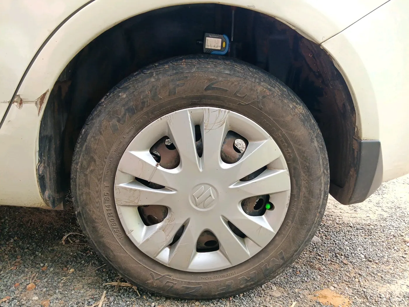 2014 Maruti Swift Dzire VDI, Diesel, Manual, 1,14,465 km, tyre