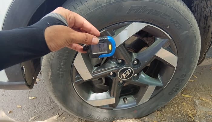 2020 Hyundai VENUE SX 1.5 CRDI, Diesel, Manual, 82,311 km, tyre