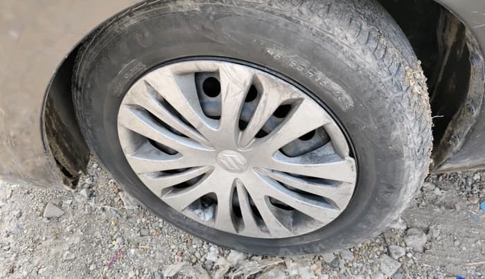 2014 Maruti Ertiga VDI, Diesel, Manual, 1,18,686 km, tyre
