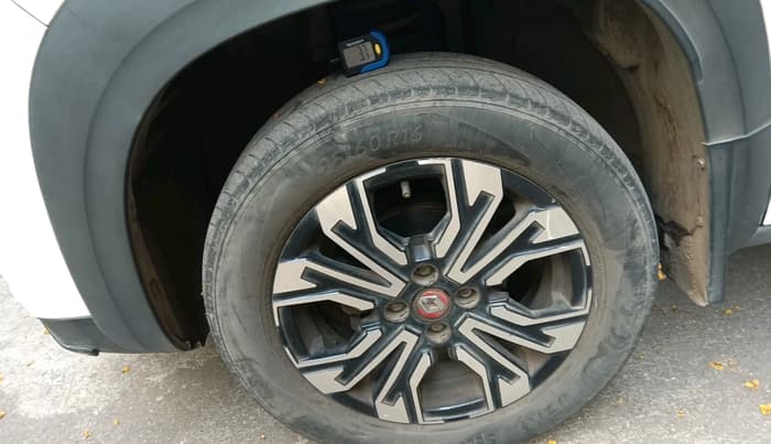 2022 Renault Kiger RXZ TURBO CVT, Petrol, Automatic, 23,362 km, tyre