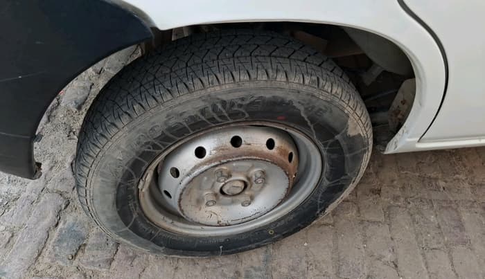 2011 Maruti Alto LXI, Petrol, Manual, 71,605 km, tyre