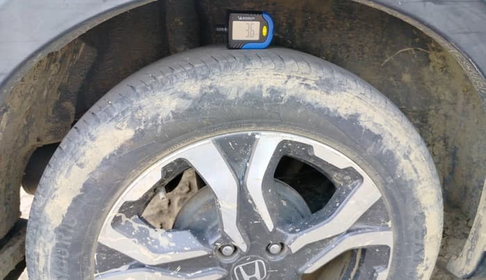 2017 Honda WR-V 1.5L I-DTEC VX MT, Diesel, Manual, 1,20,430 km, tyre