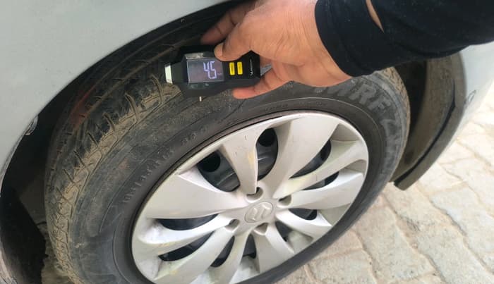 2017 Maruti Baleno DELTA CVT PETROL 1.2, Petrol, Automatic, 54,633 km, tyre
