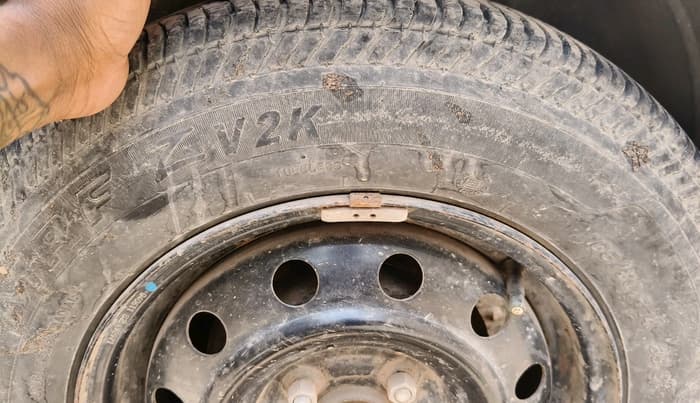 2011 Maruti Ritz VXI, Petrol, Manual, 70,430 km, tyre