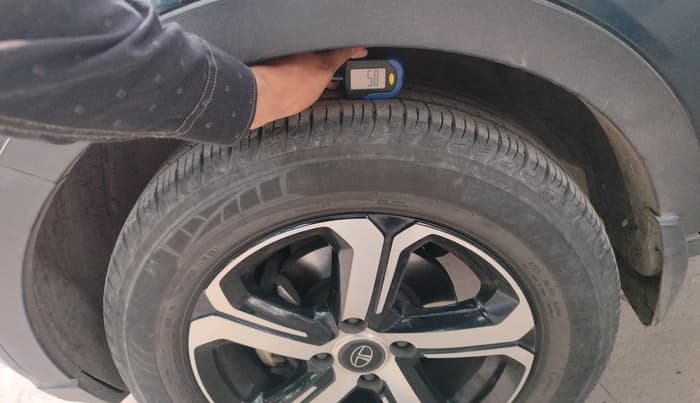 2022 Tata NEXON EV XZ PLUS, Electric, Automatic, 67,719 km, tyre