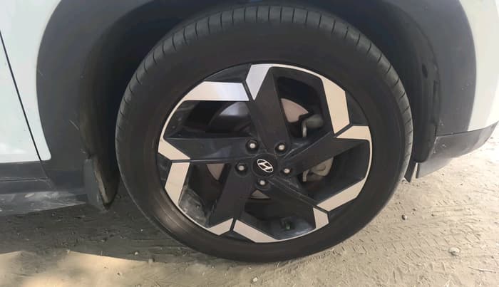 2021 Hyundai ALCAZAR PLATINUM(O) 7STR 1.5 AT, Diesel, Automatic, 58,054 km, tyre