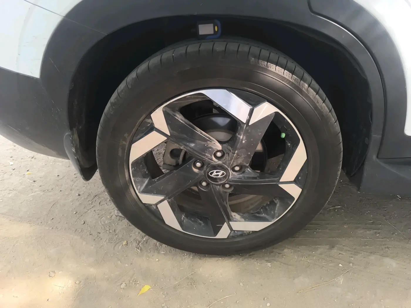 2021 Hyundai ALCAZAR PLATINUM(O) 7STR 1.5 AT, Diesel, Automatic, 58,054 km, tyre