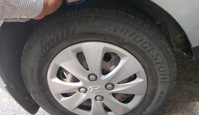 2011 Hyundai i10 MAGNA 1.2, Petrol, Manual, 75,241 km, tyre
