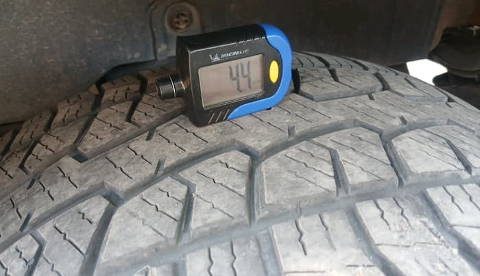 2021 Mahindra Thar LX PETROL HT 4WD AT, Petrol, Automatic, 46,223 km, tyre