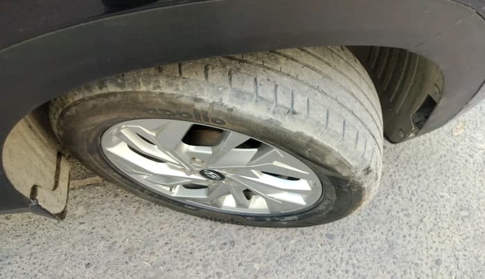 2022 Hyundai Creta SX IVT 1.5 PETROL, Petrol, Automatic, 57,964 km, tyre
