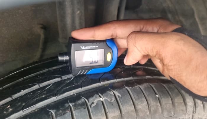 2018 Tata NEXON XZA PLUS DIESEL, Diesel, Automatic, 67,380 km, tyre