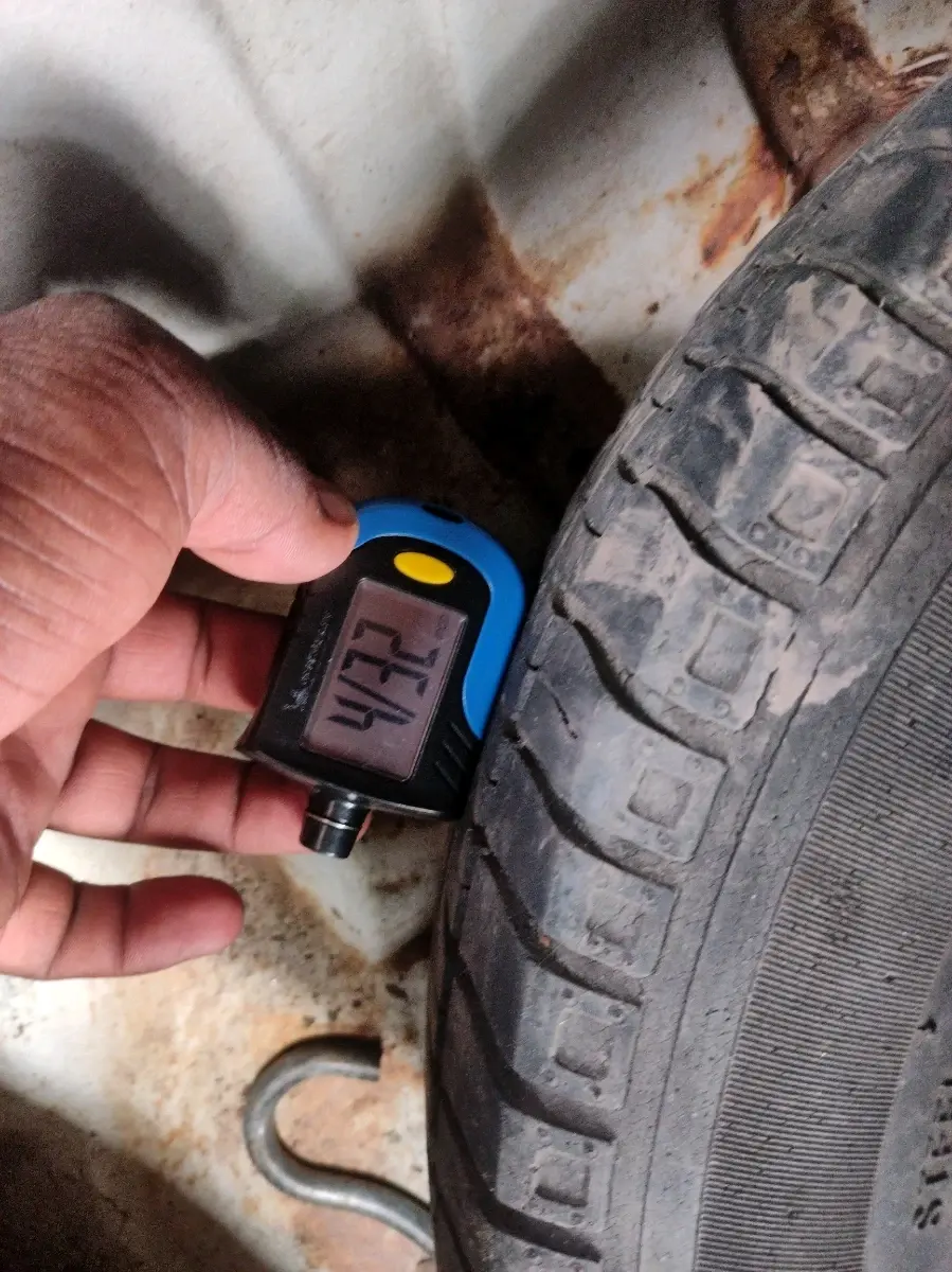 2014 Maruti Alto 800 LXI, Petrol, Manual, 69,128 km, tyre
