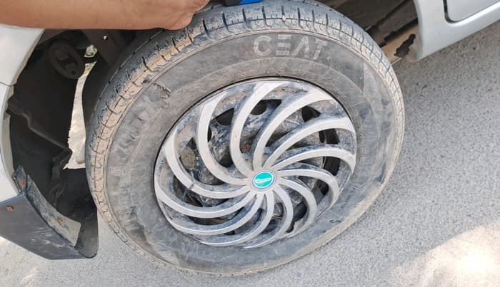 2015 Maruti Alto 800 LXI CNG, CNG, Manual, 1,91,012 km, tyre