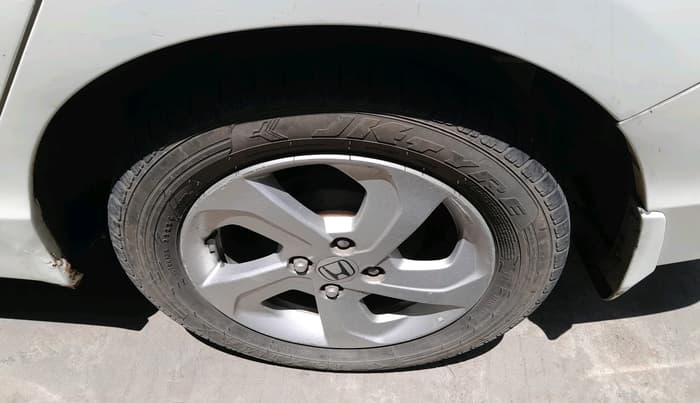 2015 Honda City 1.5L I-DTEC VX, Diesel, Manual, 85,281 km, tyre