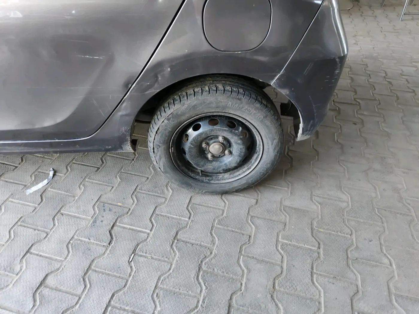 2018 Tata Tiago XT DIESEL, Diesel, Manual, 1,12,494 km, tyre
