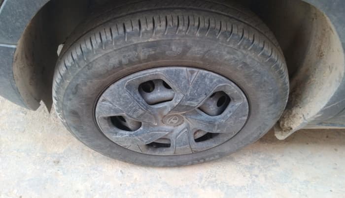 2025 Tata PUNCH Adventure Plus (S) iCNG, CNG, Manual, 25,091 km, tyre