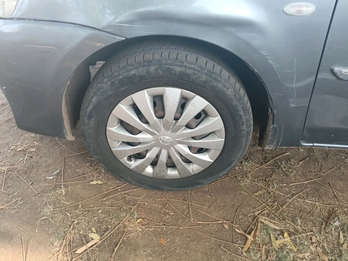 2014 Toyota Etios GD, Diesel, Manual, 1,65,894 km, tyre