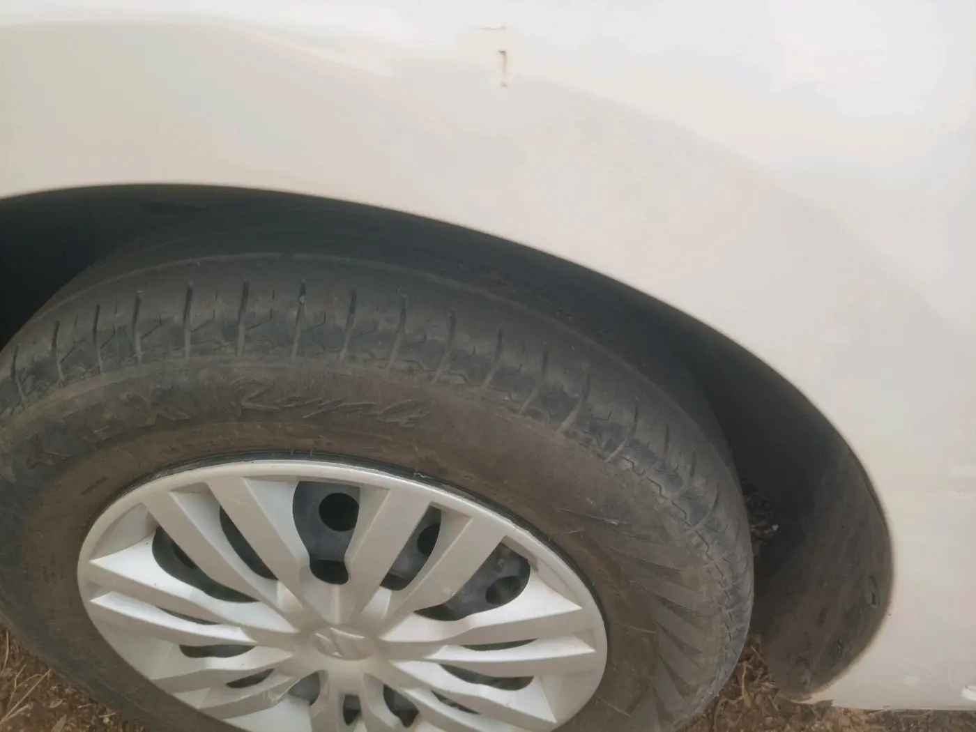 2023 Maruti Dzire VXI, Petrol, Manual, 46,899 km, tyre